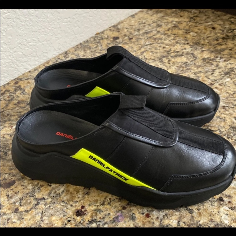 Daniel Patrick Black/neon slip on runner